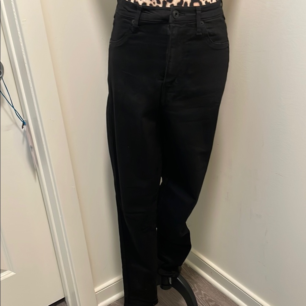 Women’s Black Jeans